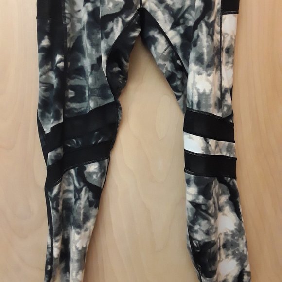 Orag Grey tie die pocket mesh leggings 3X - Picture 10 of 14